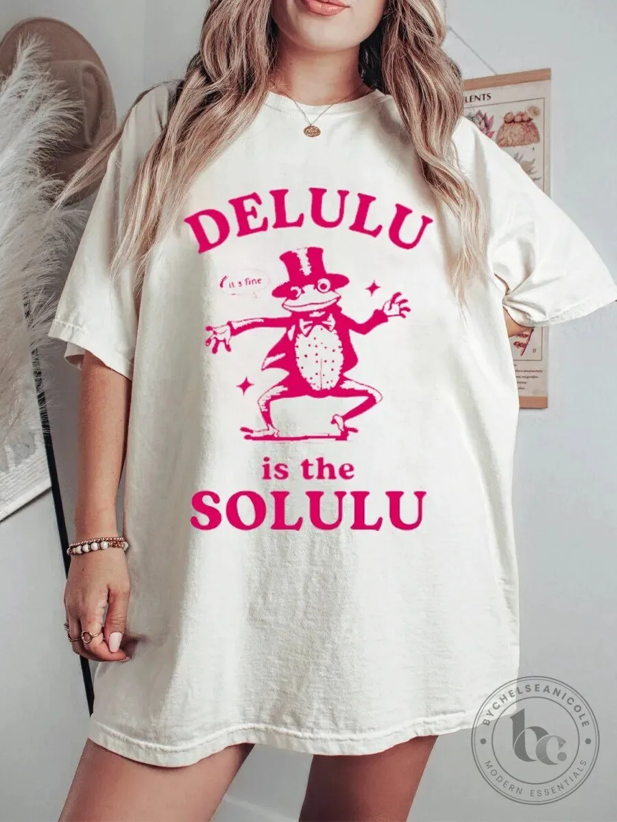 Delulu Is The Solulu Funny Frog Meme Vintage Style T-Shirt
