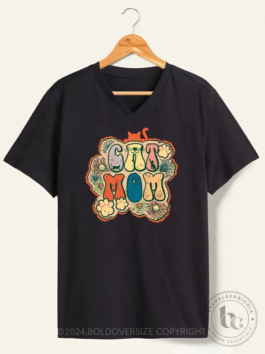 Vintage Cat Mom Floral Graphic V-Neck T-Shirt for Women